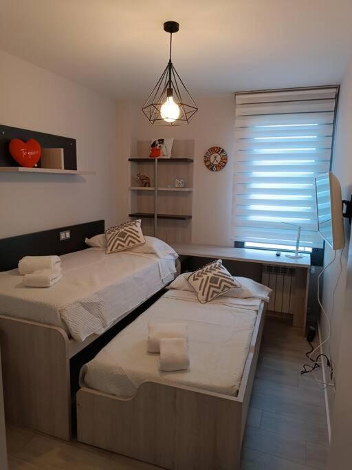 ¡Al Lado De La Clinica Oftalmologica Vega! Apartamento Oviedo Exterior foto