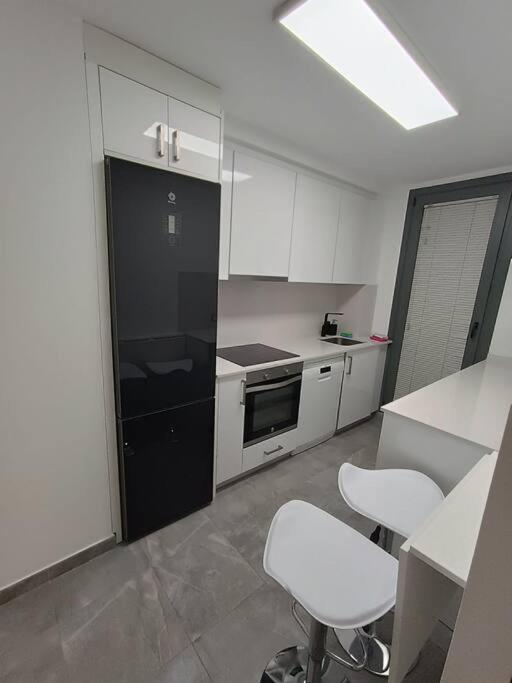 ¡Al Lado De La Clinica Oftalmologica Vega! Apartamento Oviedo Exterior foto