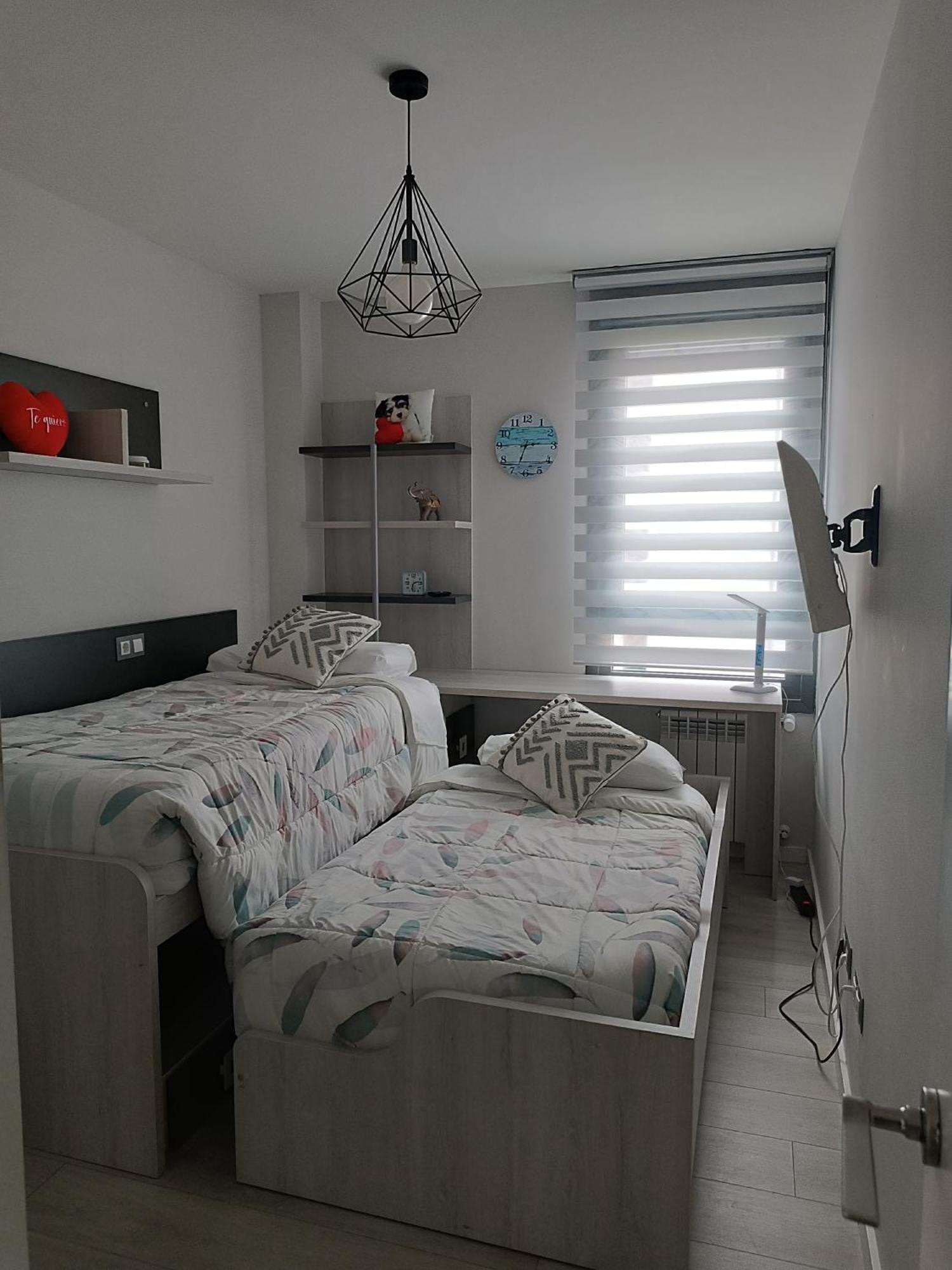 ¡Al Lado De La Clinica Oftalmologica Vega! Apartamento Oviedo Exterior foto